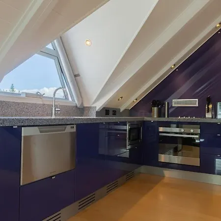Luxury Eco Apt W Pool Gym & Sauna - Adults Only